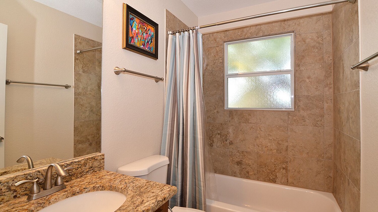 Photo of Bathroom in Allen