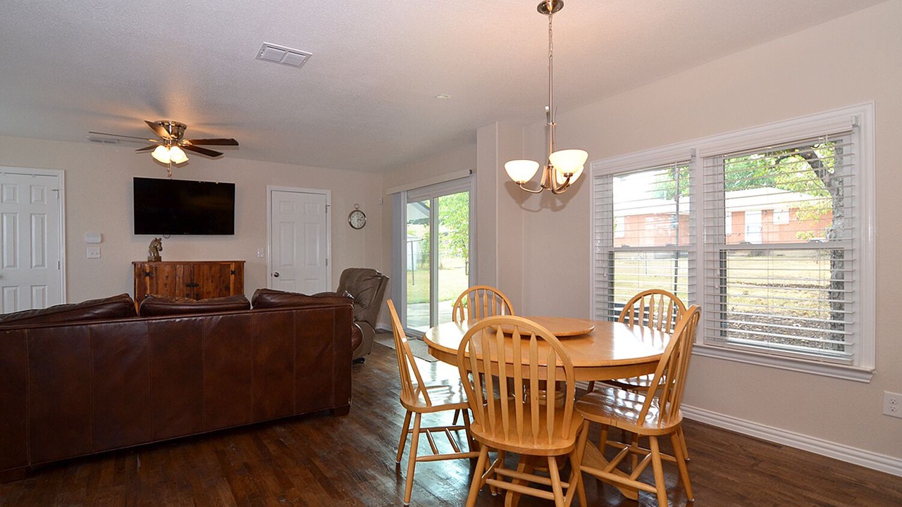 Photo of Bedroom in Allen