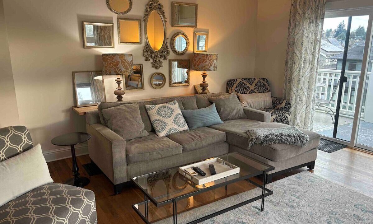 Photo of Livingroom in Fremont