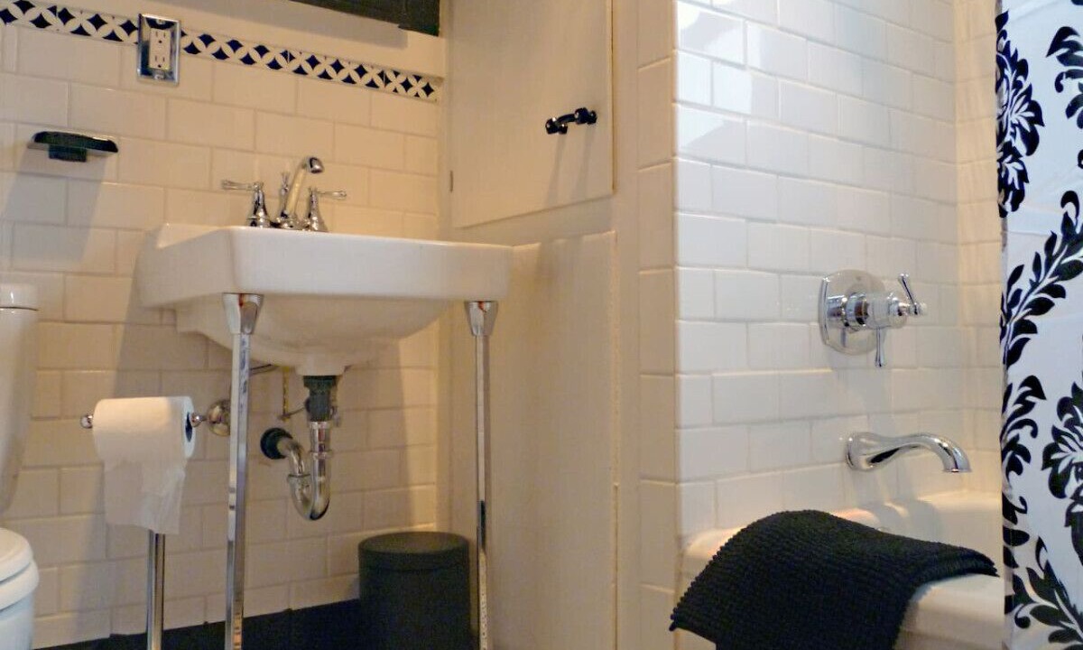 Photo of Bathroom in Fremont