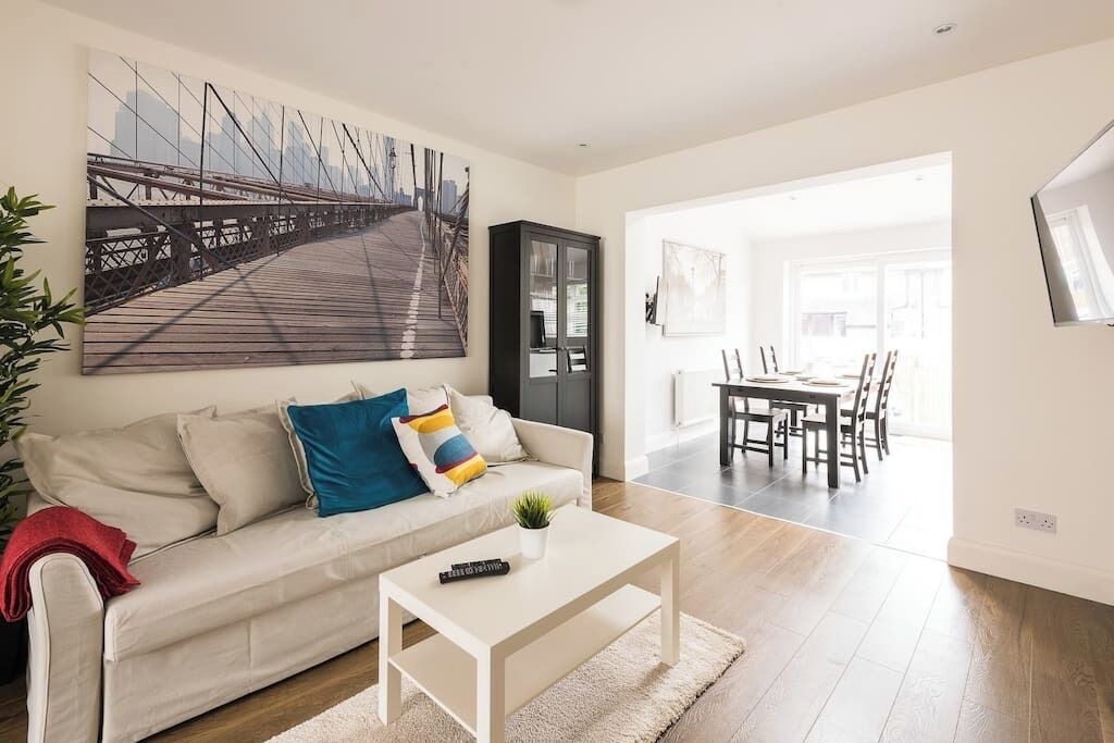 Photo of Livingroom in Fryent