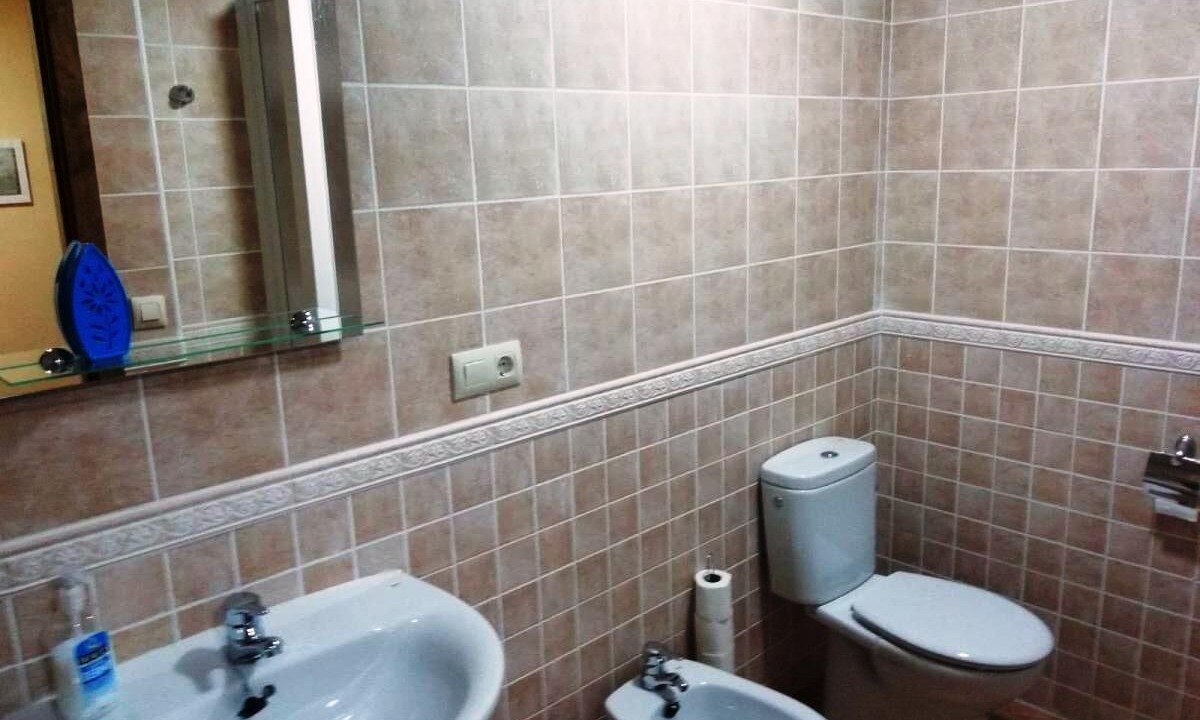 Photo of Bathroom in Elche De La Sierra
