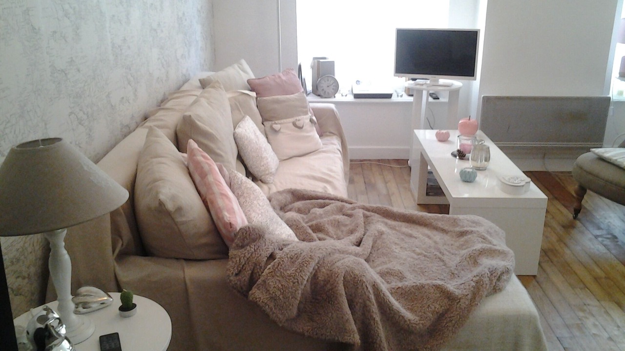 Photo of Livingroom in Downtown