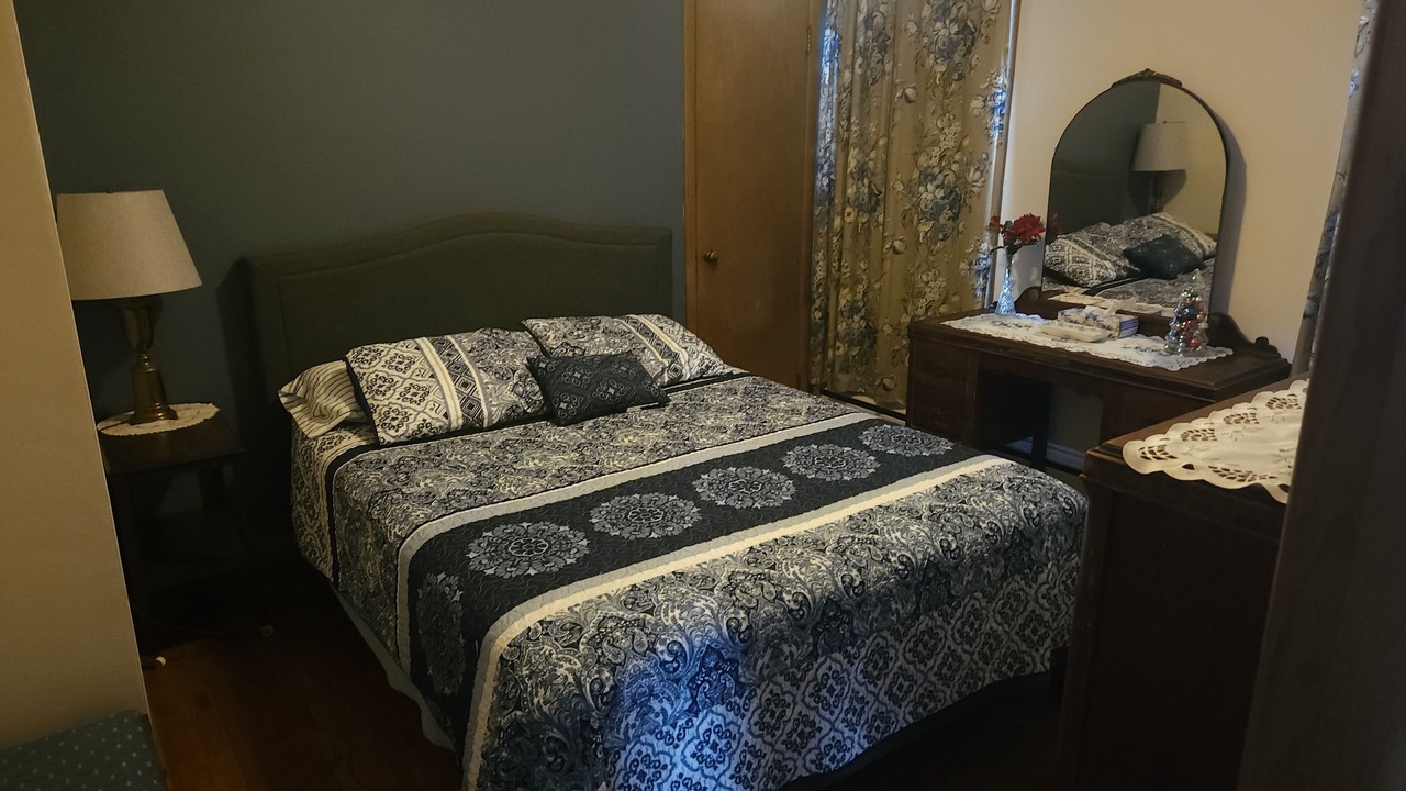Photo of Bedroom in Pardeeville