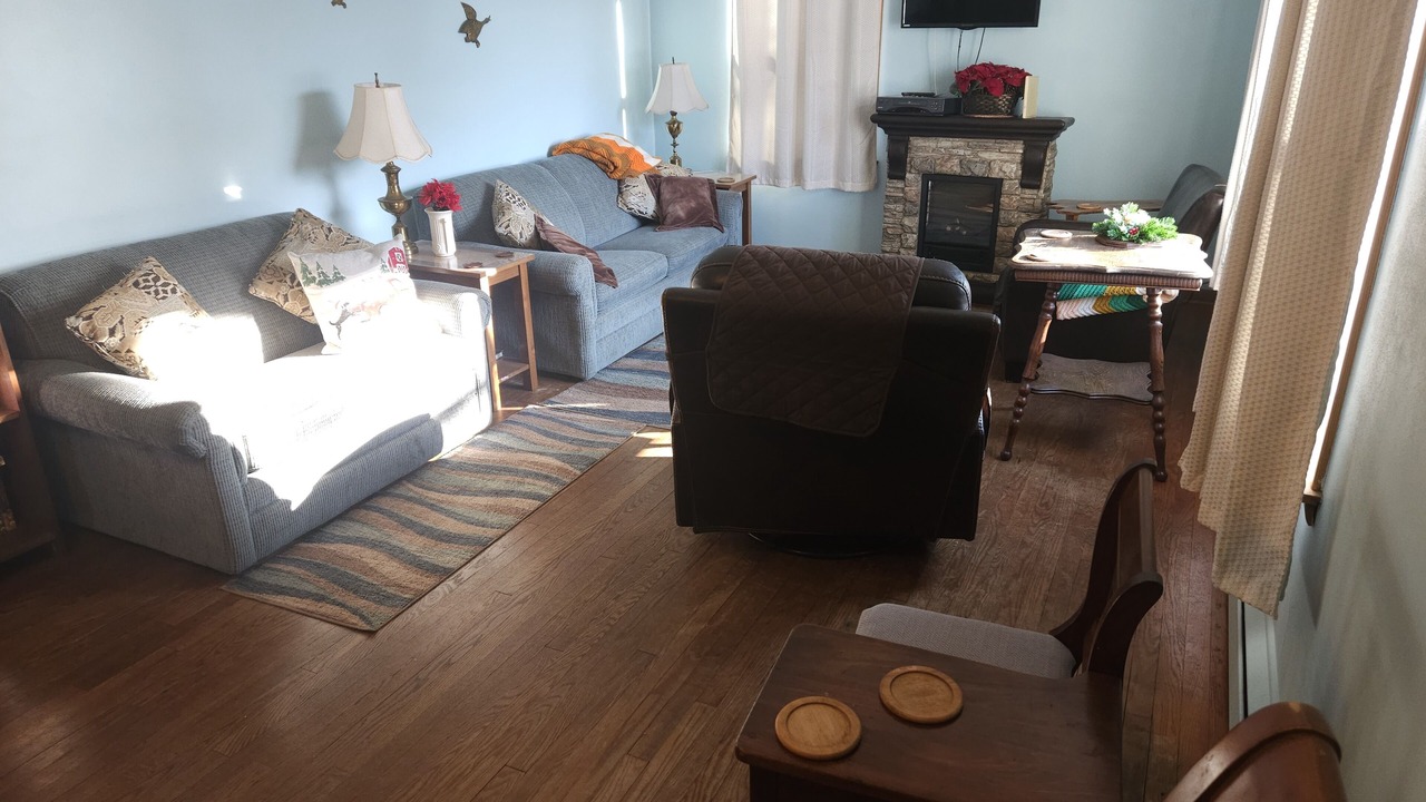 Photo of Livingroom in Pardeeville