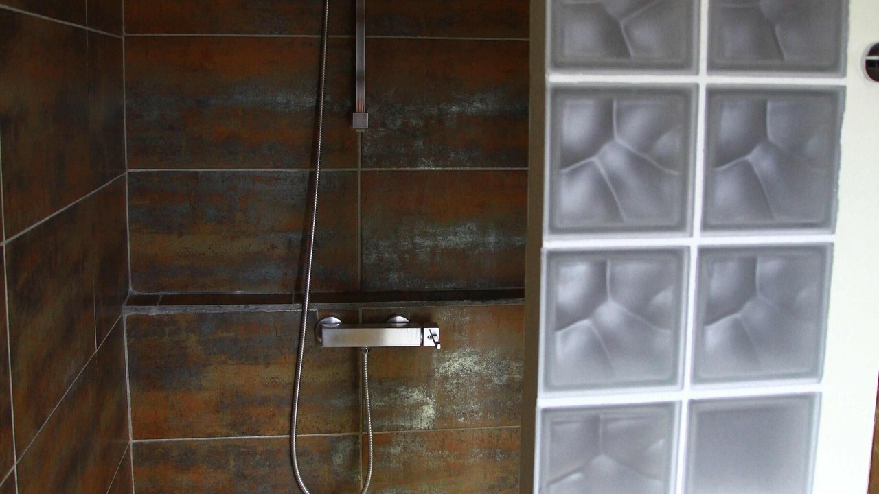 Photo of Bathroom in Peille