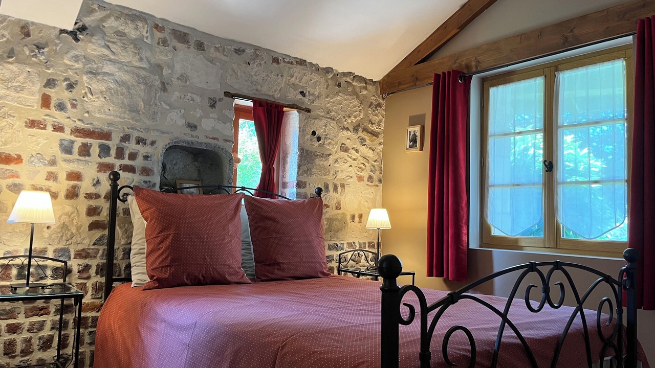 Photo of Bedroom in Mont-Saint-Eloi