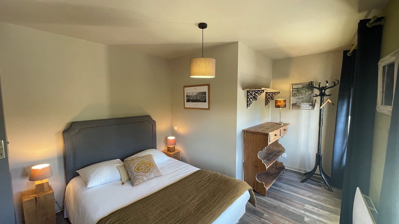 Photo of Bedroom in Honfleur