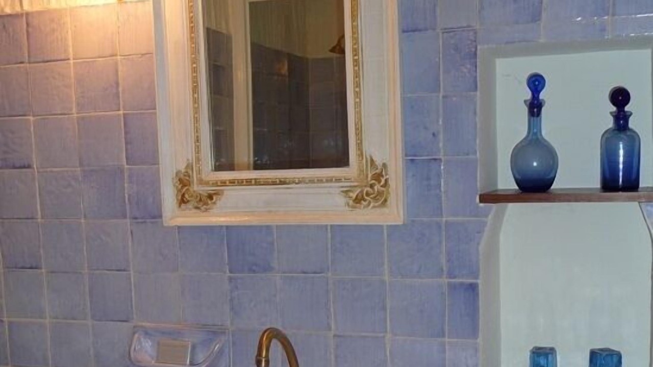 Photo of Bathroom in Lambesc