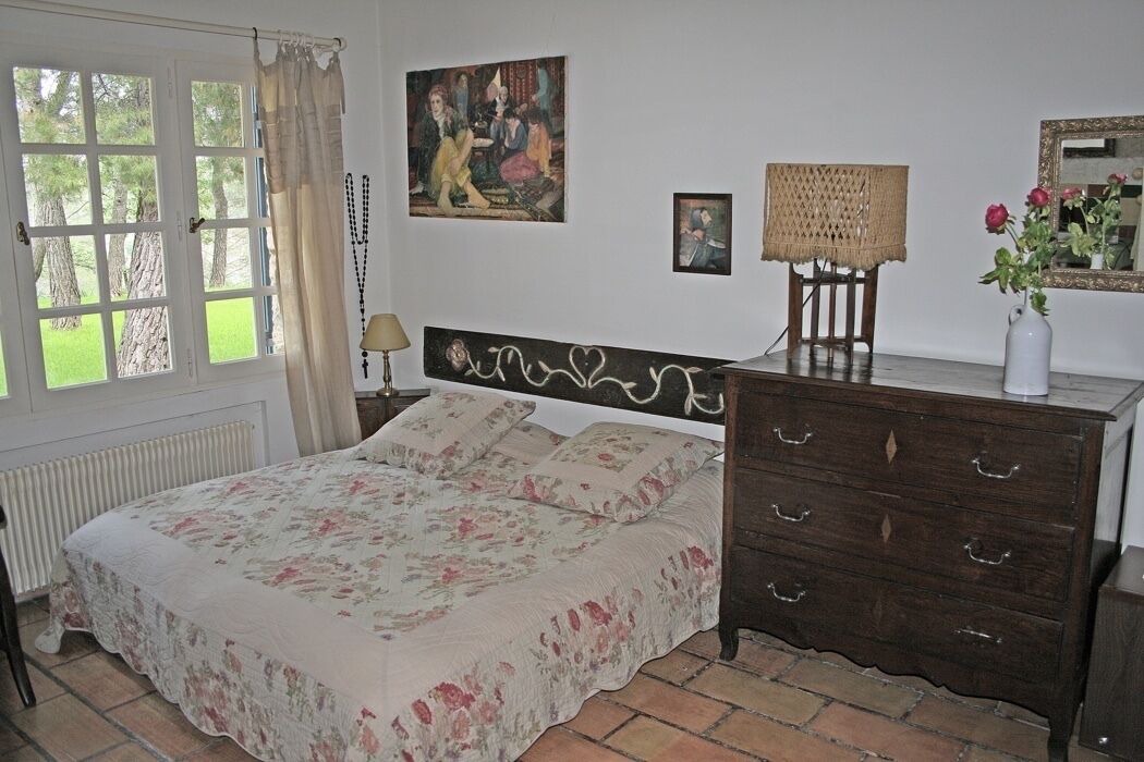 Photo of Bedroom in Lambesc