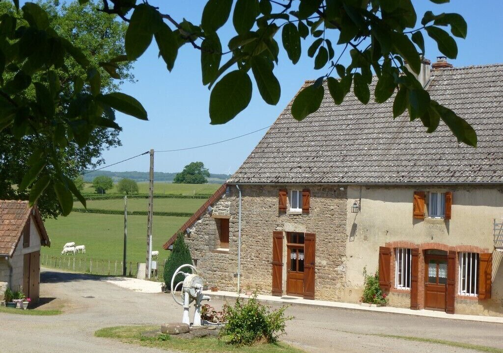 Photo of Outdoor in Clomot