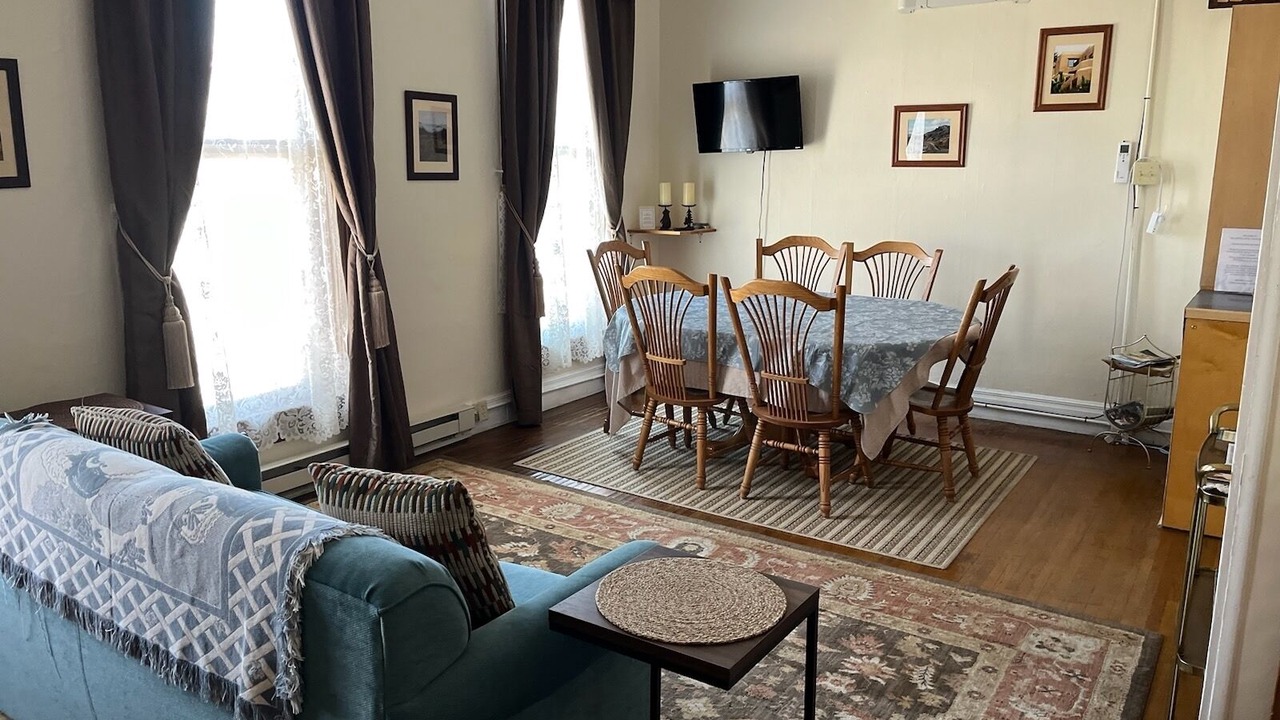 Photo of Livingroom in Buffalo