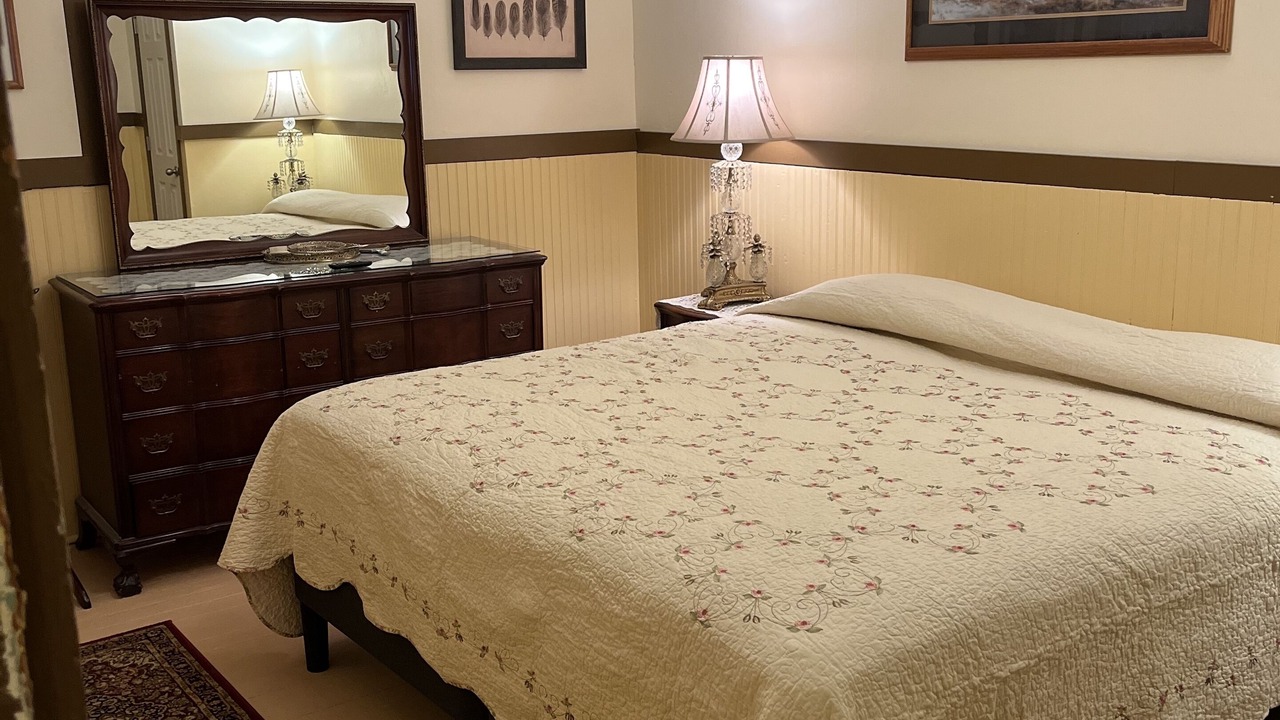 Photo of Bedroom in Buffalo