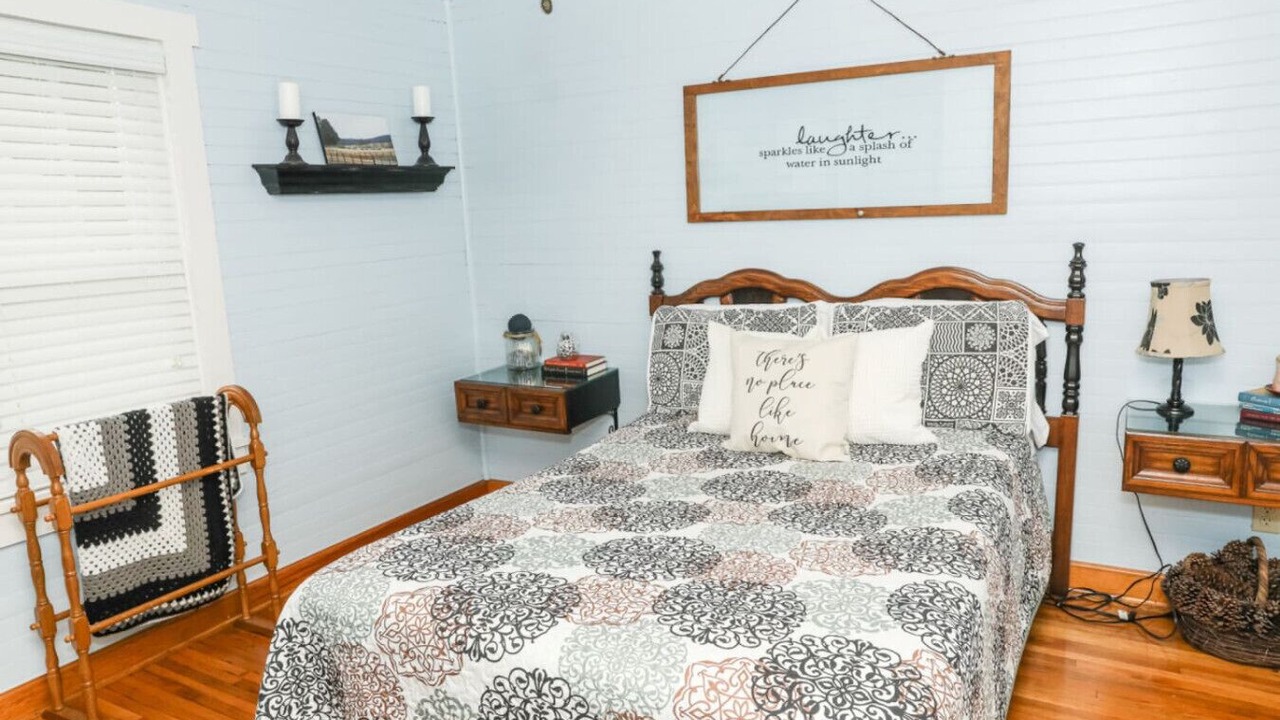 Photo of Bedroom in Willis