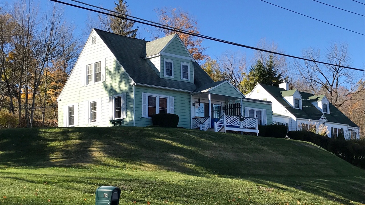 Photo of Others in Town of Reading