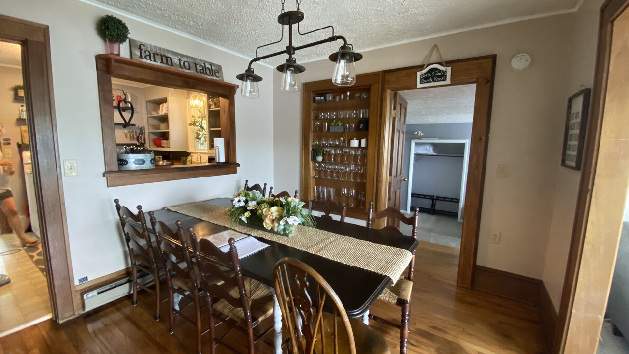 Photo of Outdoor in Town of Reading