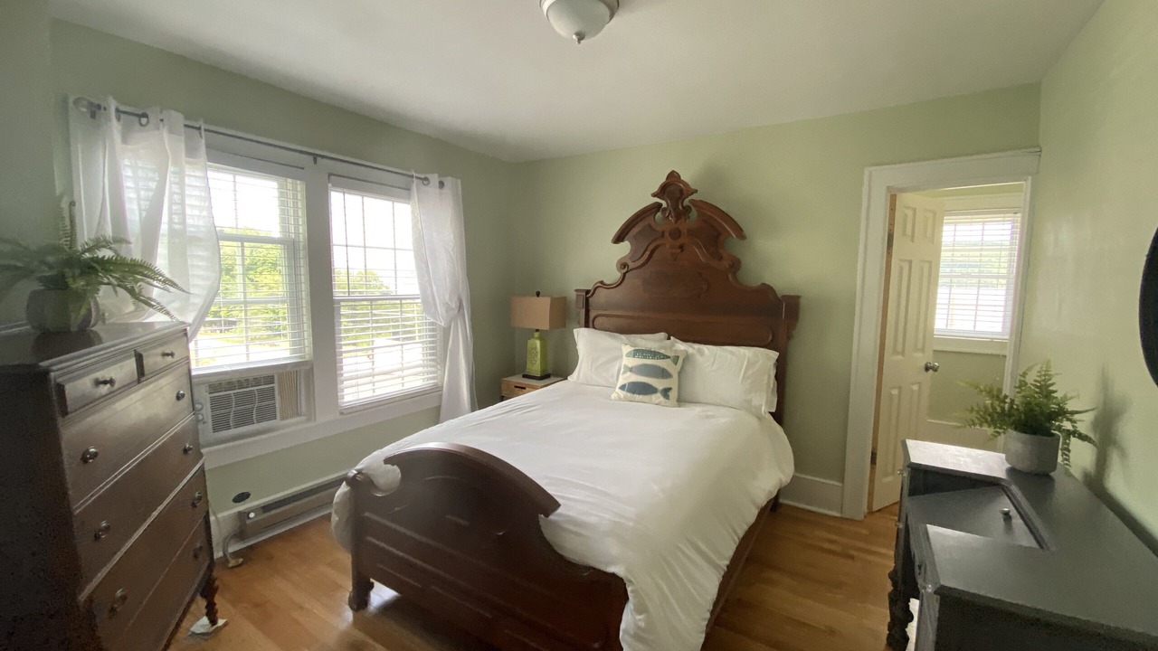 Photo of Others in Town of Reading