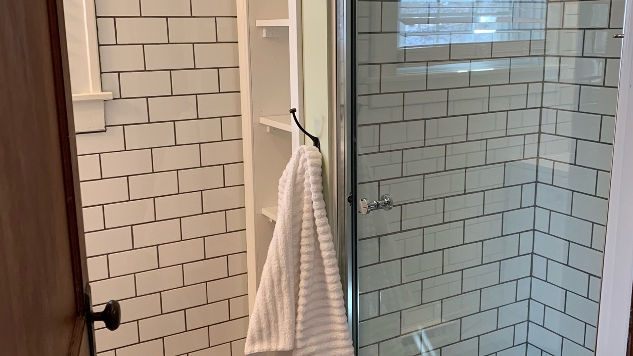 Photo of Bathroom in Town of Reading