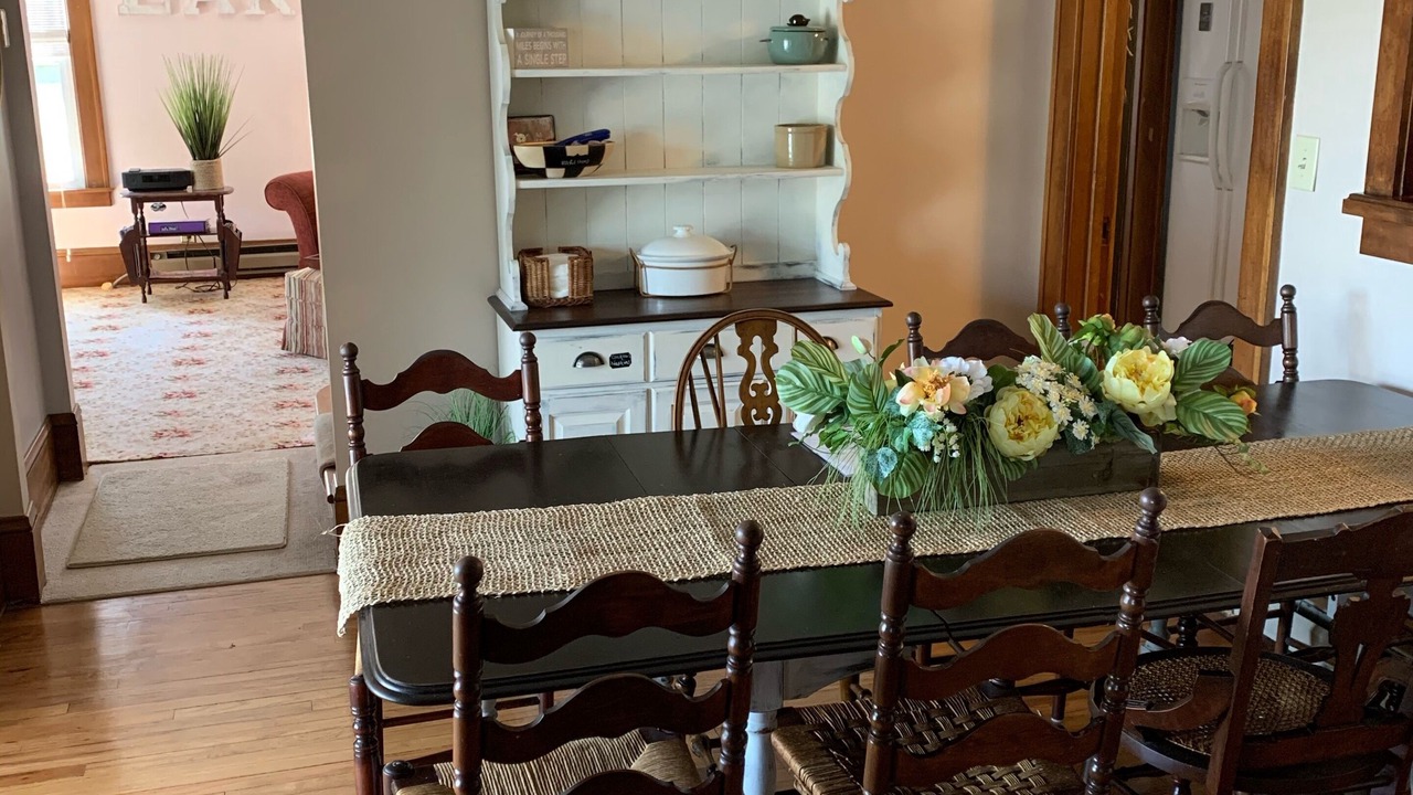 Photo of Bedroom in Town of Reading