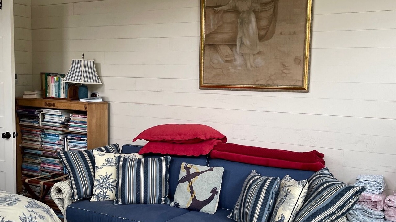 Photo of Livingroom in Long Beach