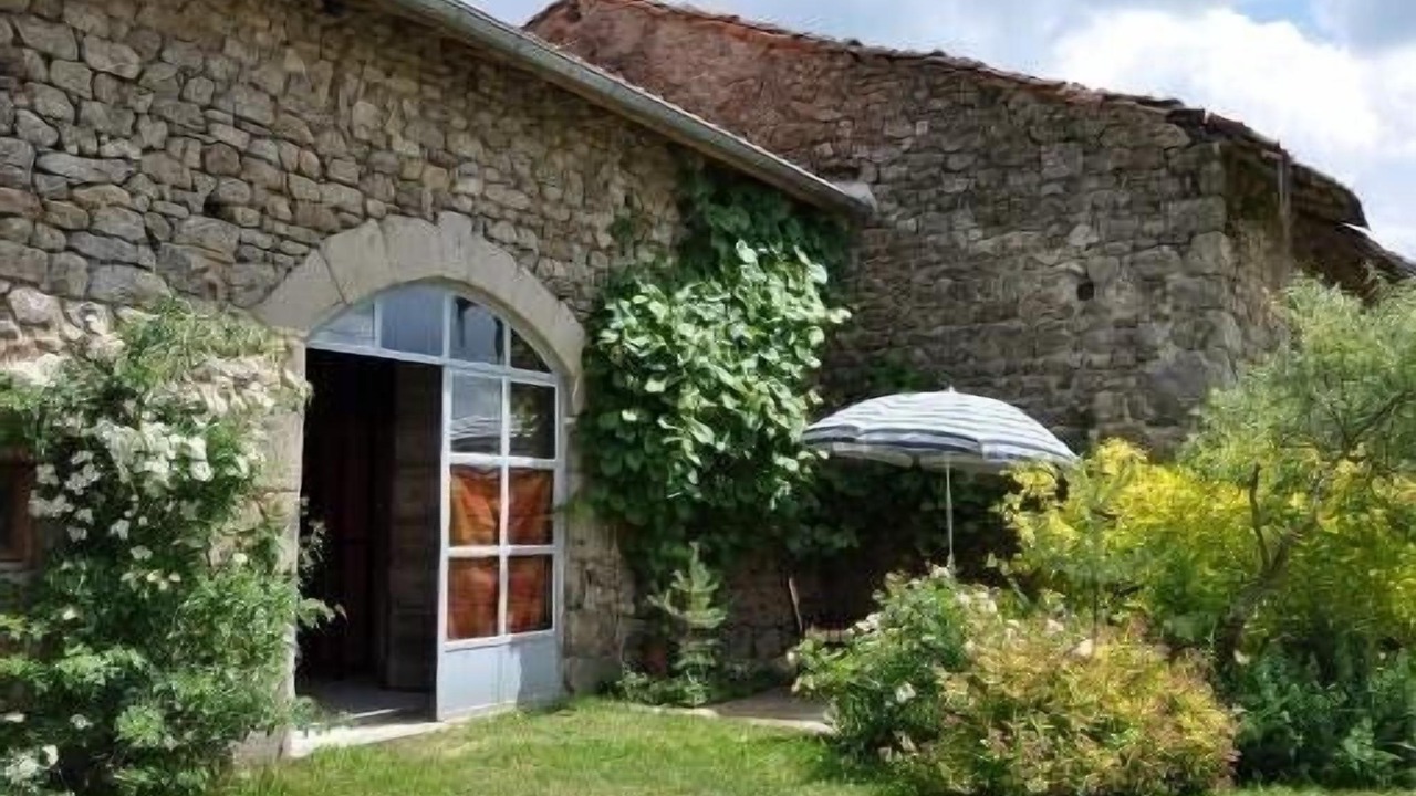 Photo of Outdoor in Monlet