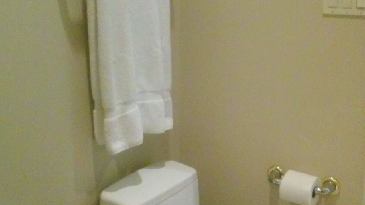 Photo of Bathroom in Turtle Creek