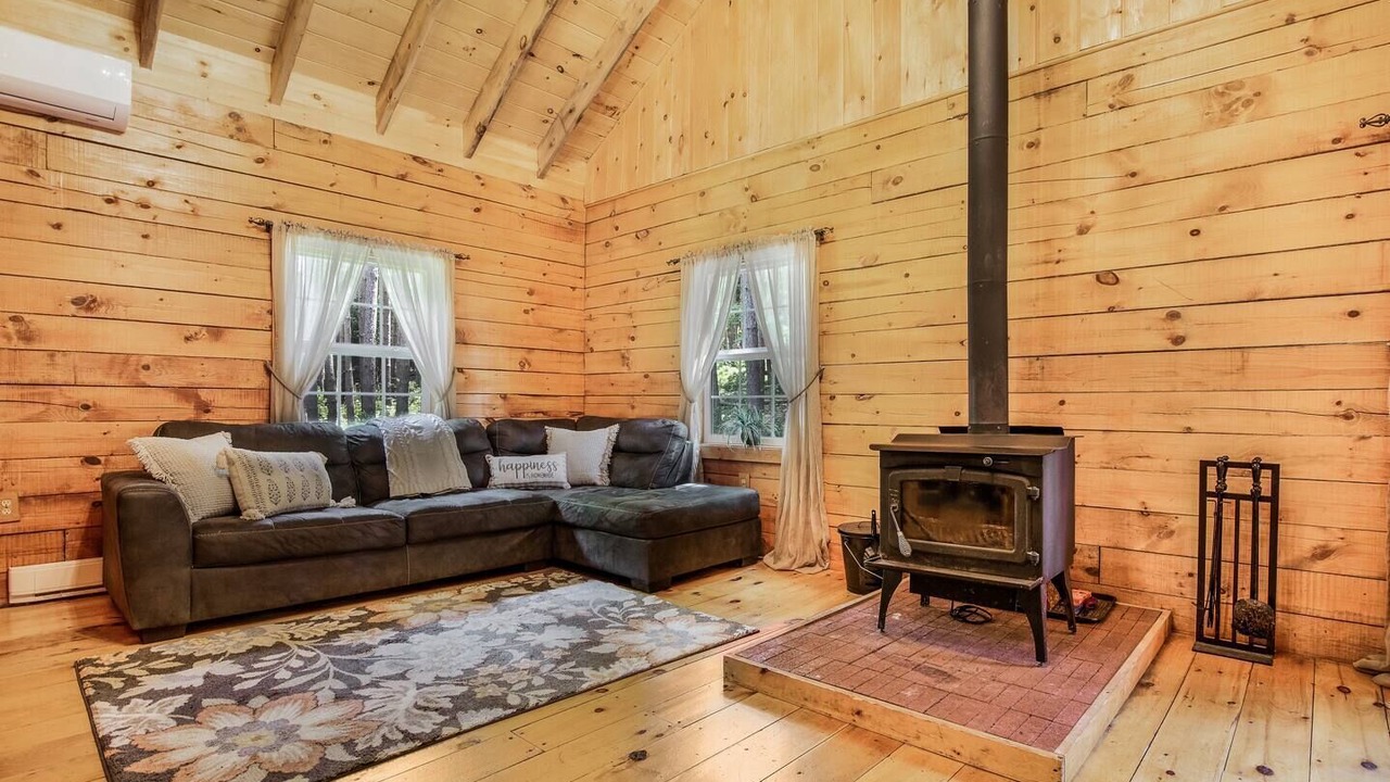 Photo of Livingroom in Davenport