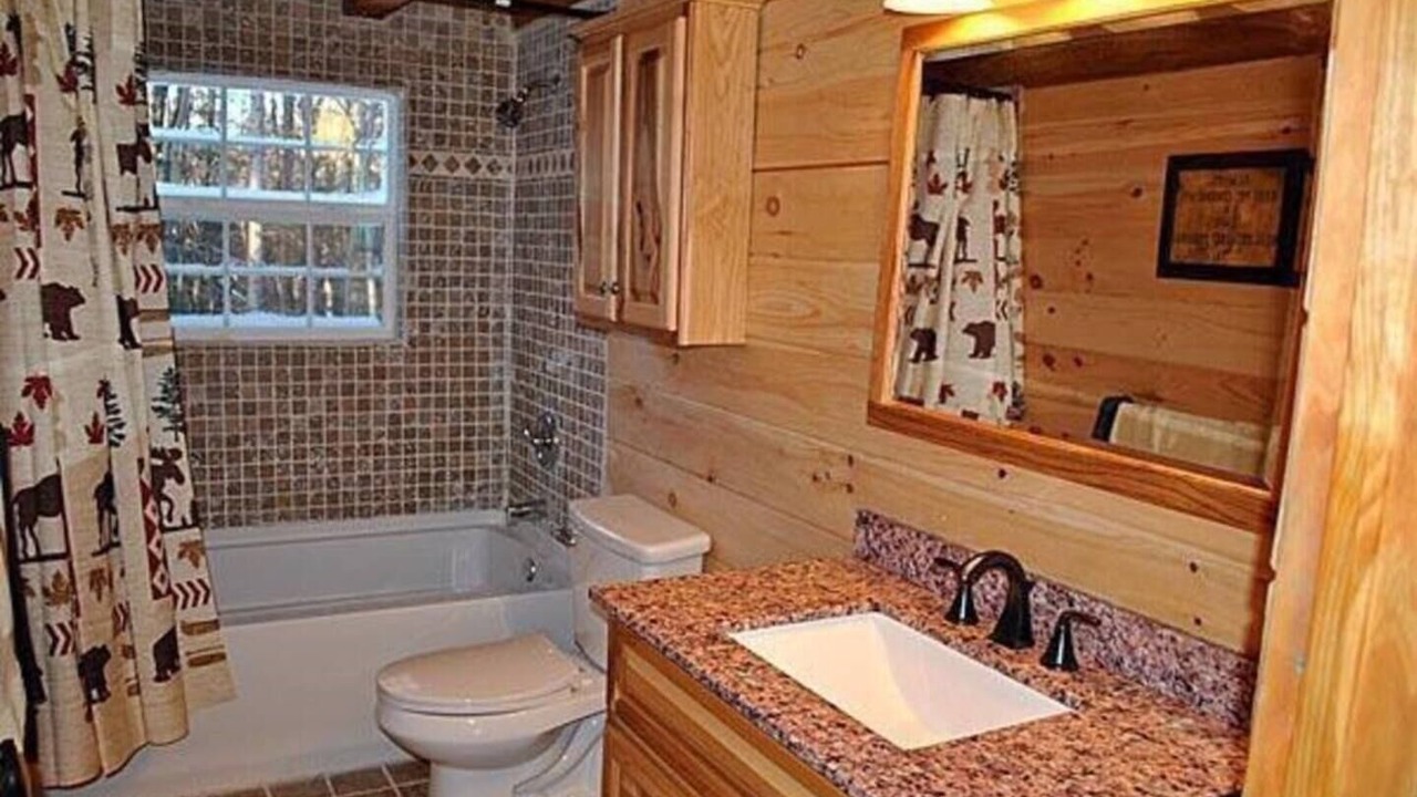 Photo of Bathroom in Davenport