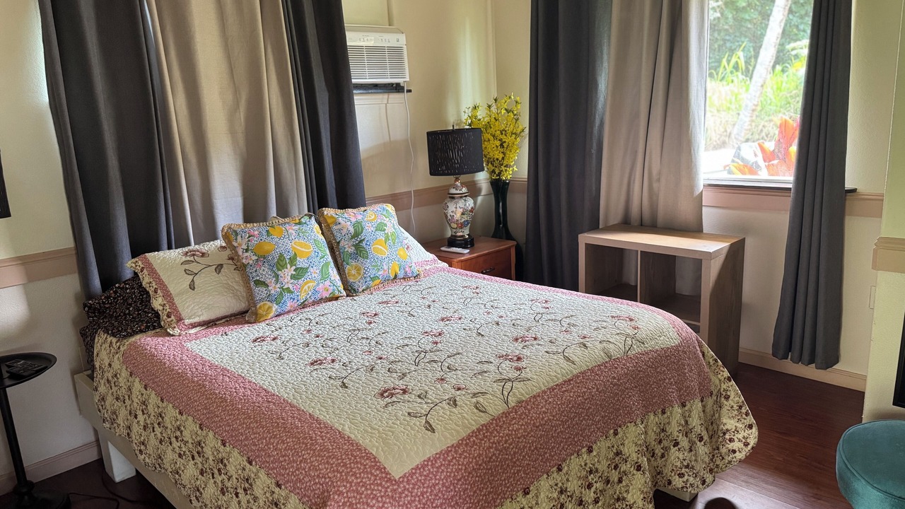 Photo of Bedroom in Kehena Beach Estates