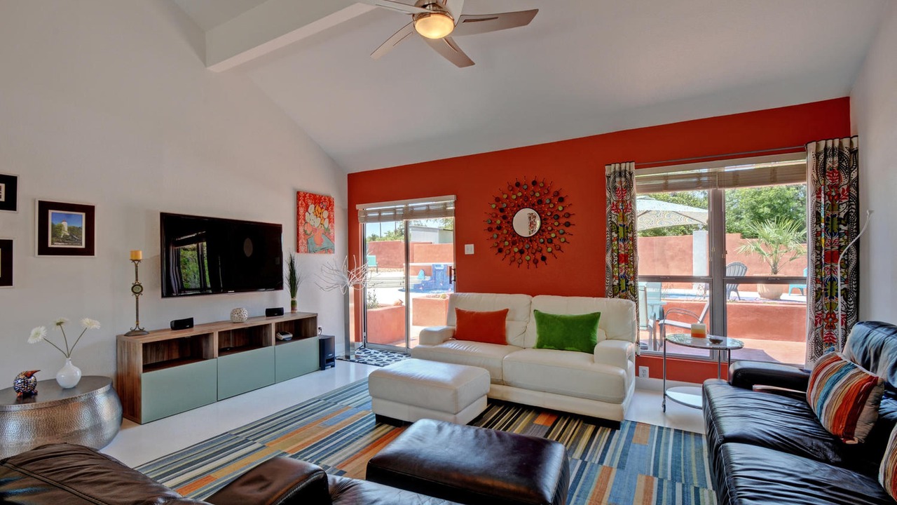 Photo of Livingroom in Kyle