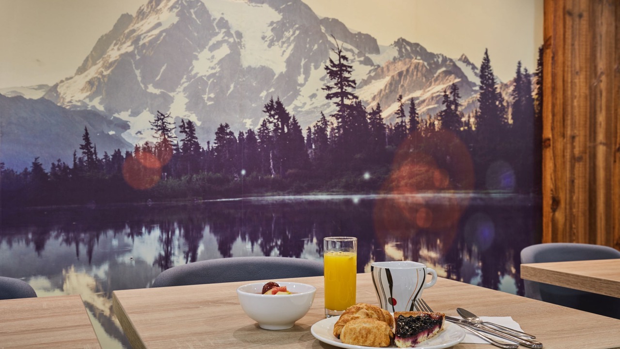 Photo of Others in Les Tines