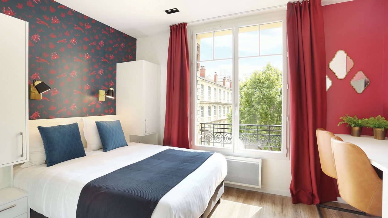 Photo of Bedroom in Grenelle