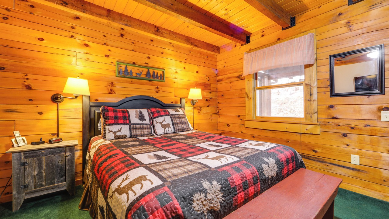 Photo of Bedroom in Maggie Valley