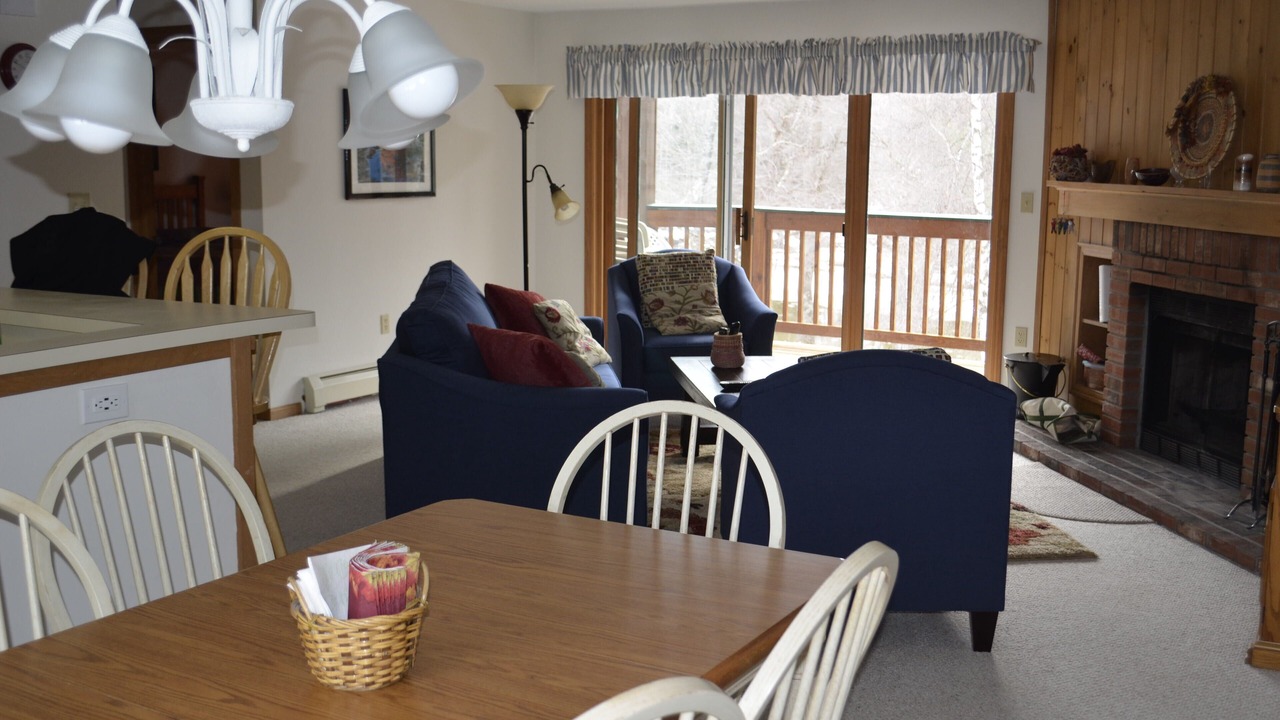 Photo of Livingroom in North Woodstock