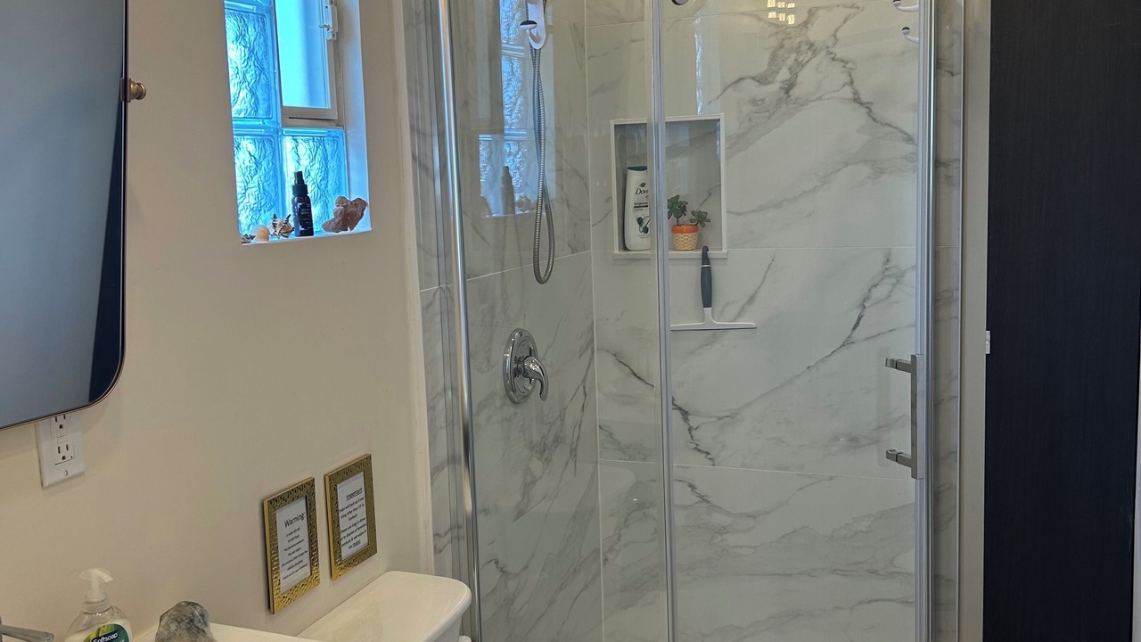 Photo of Bathroom in Loma Alta