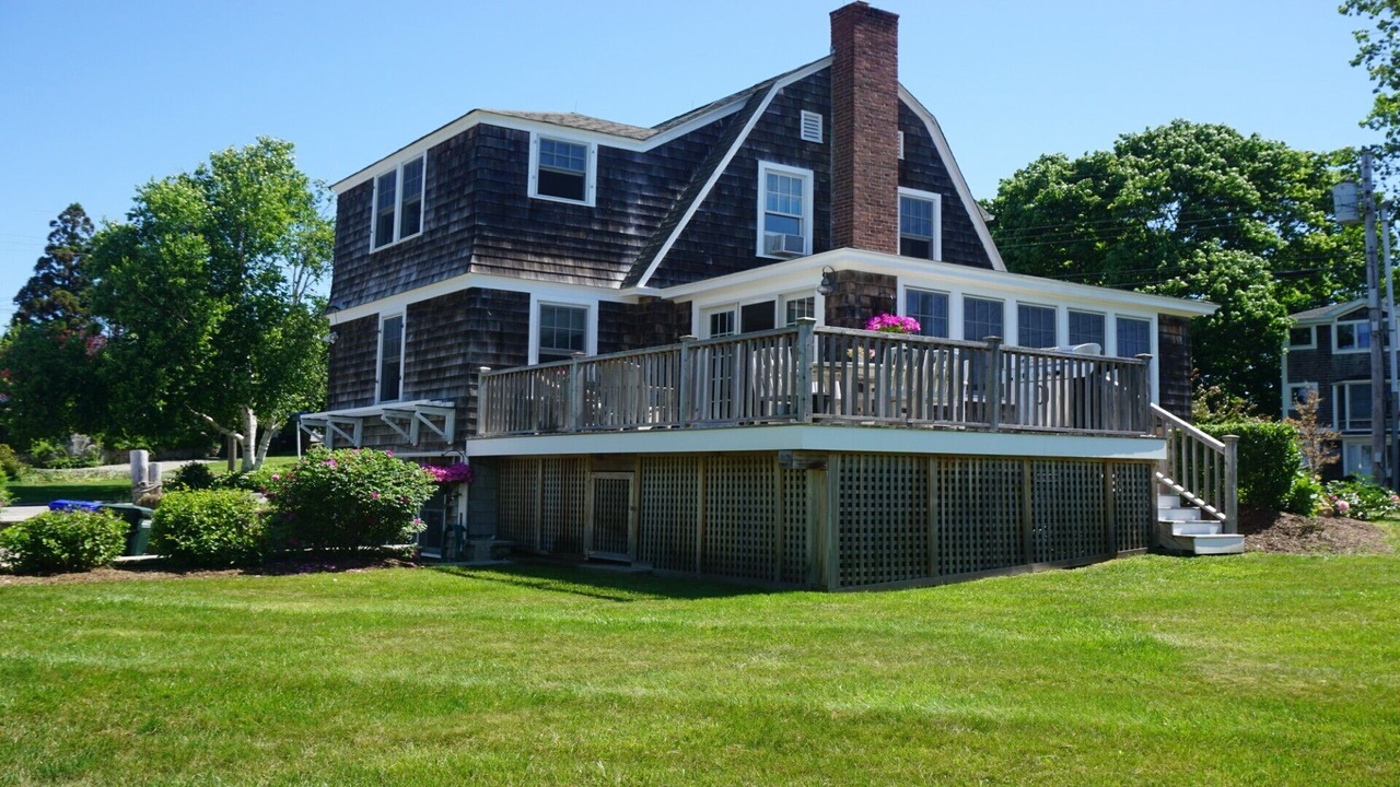 Photo of Outdoor in Groton Long Point