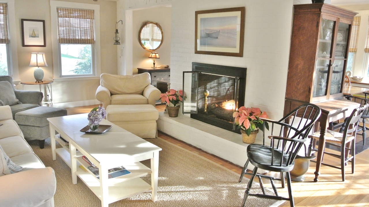 Photo of Livingroom in Groton Long Point