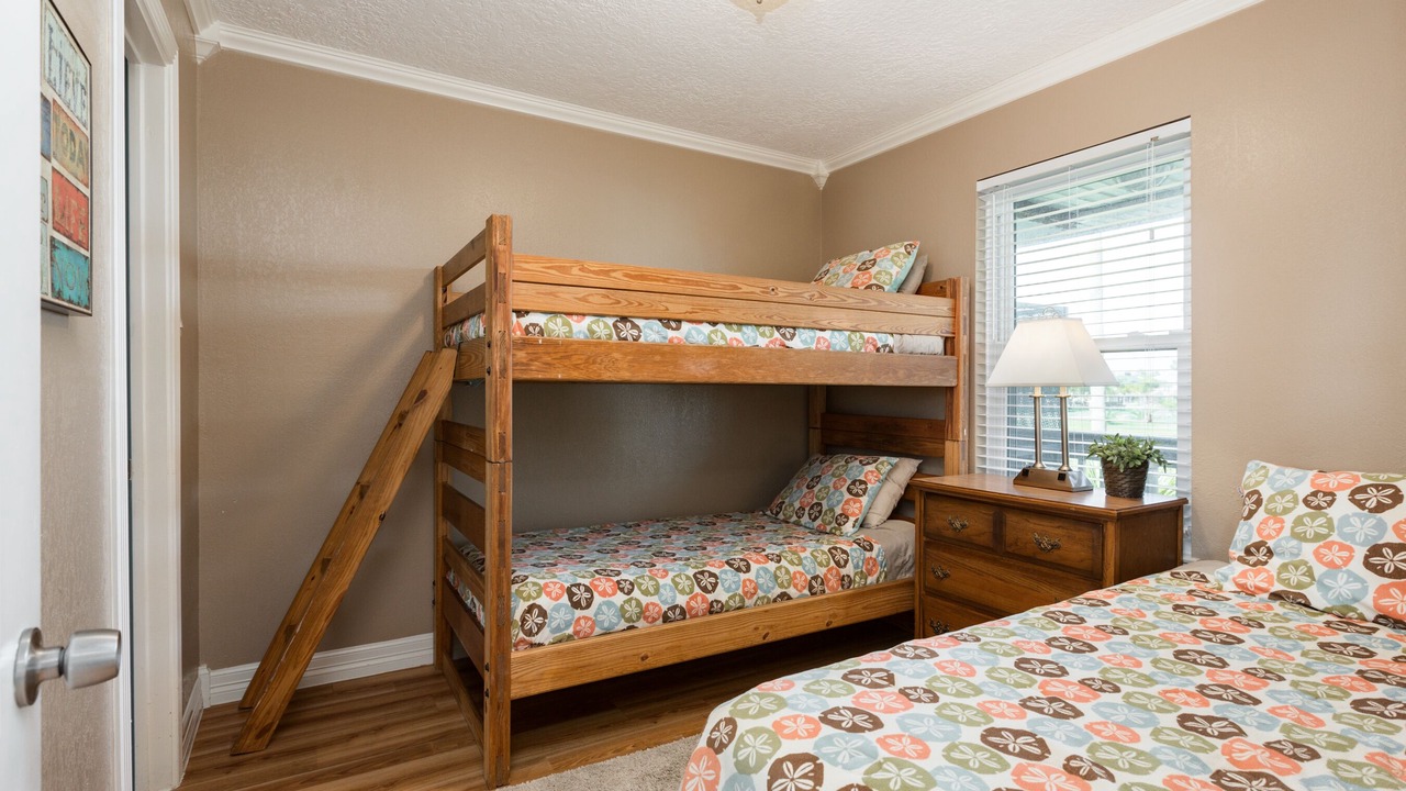 Photo of Bedroom in Jamaica Beach