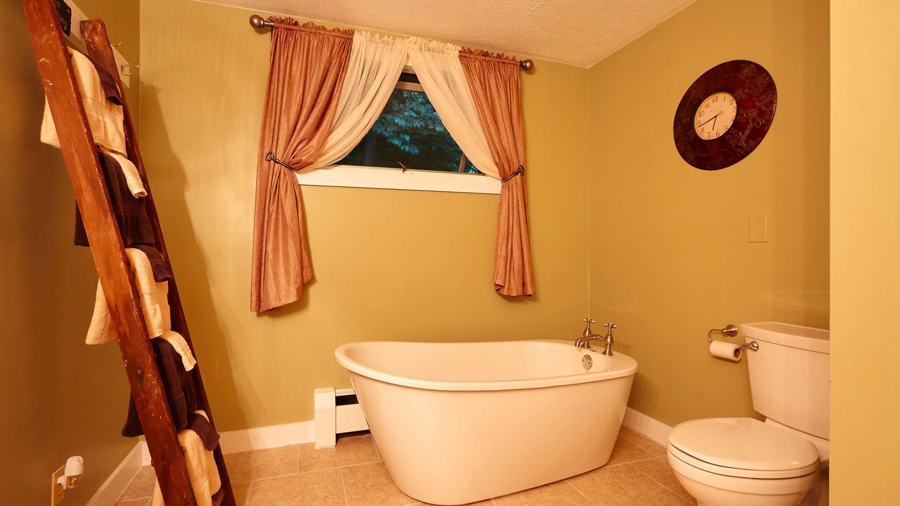 Photo of Bathroom in Loudonville