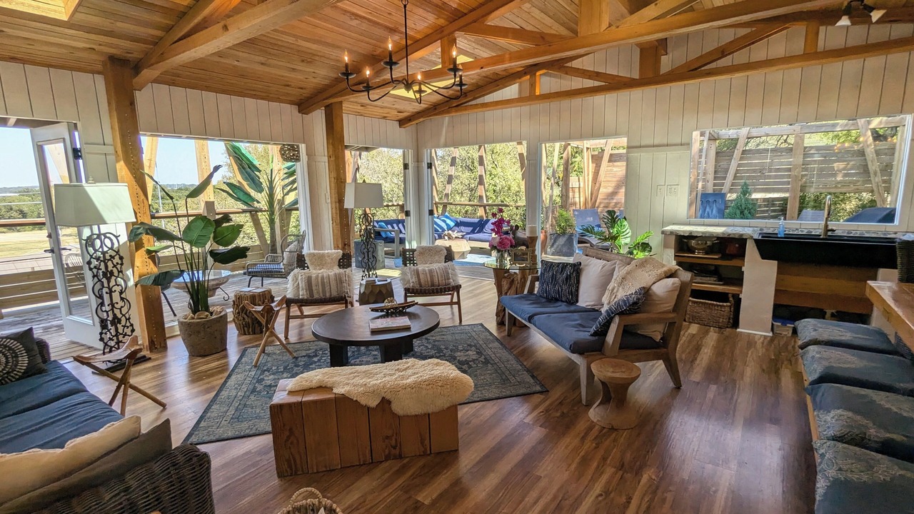 Photo of Bedroom in Barton Hills