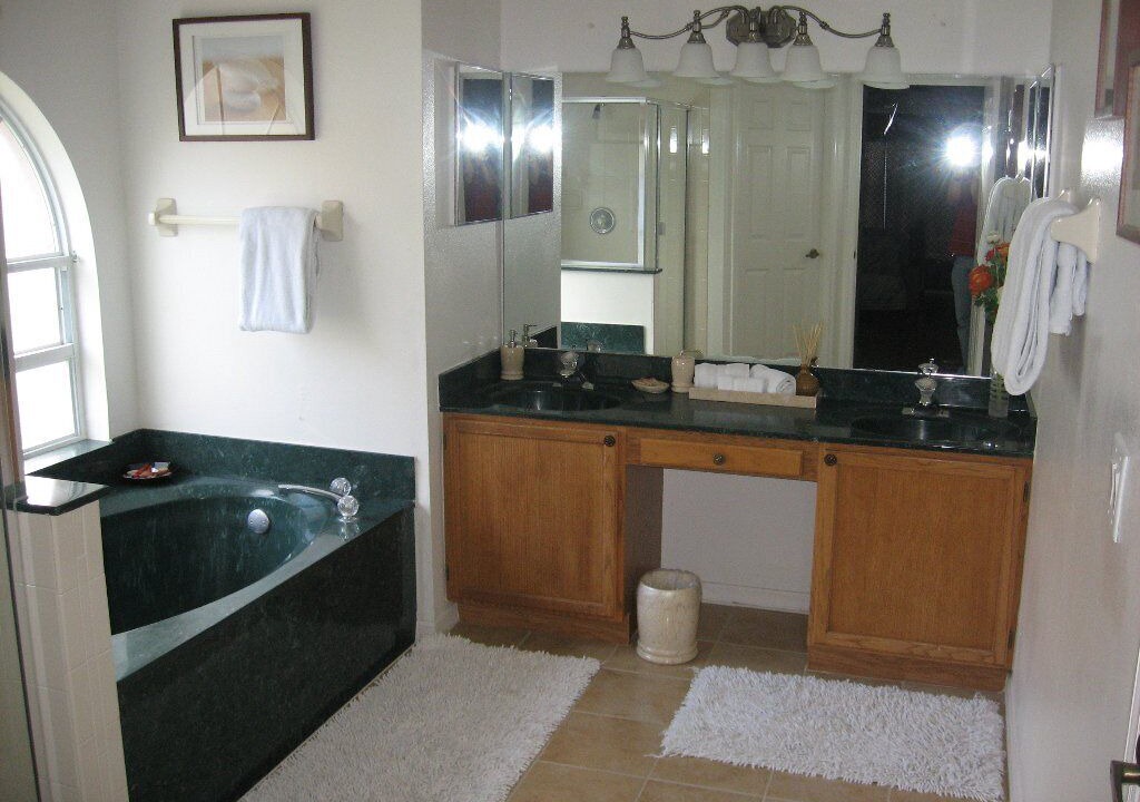 Photo of Bathroom in Lake Davenport Estates