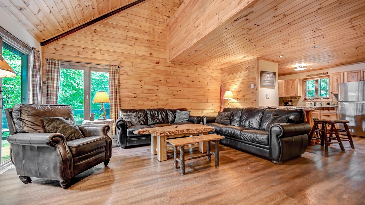 Photo of Livingroom in Village at Camelback