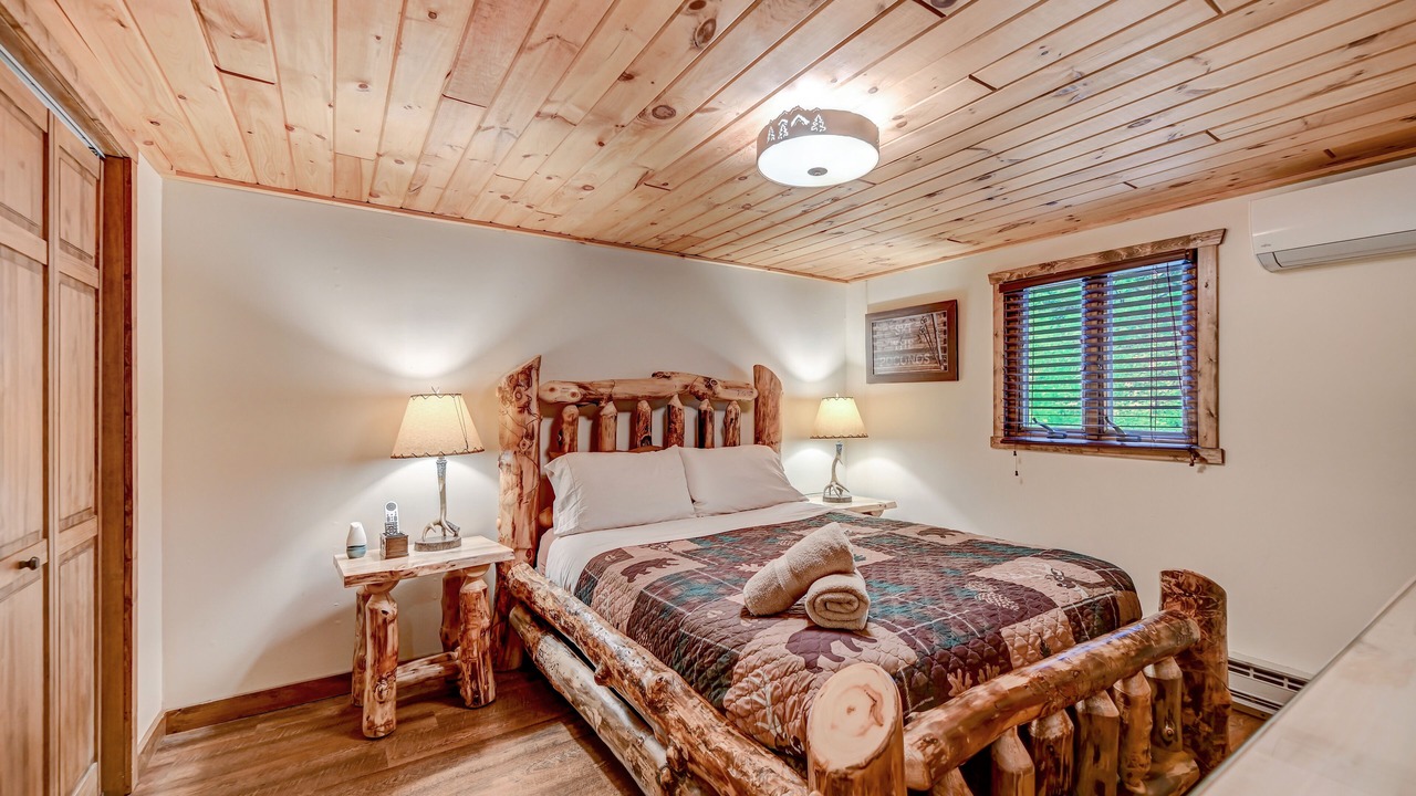 Photo of Bedroom in Village at Camelback