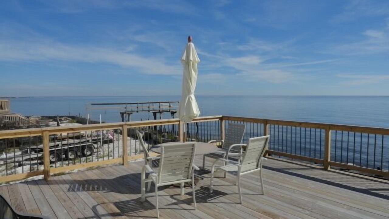 Photo of Patio Balcony in Heislerville