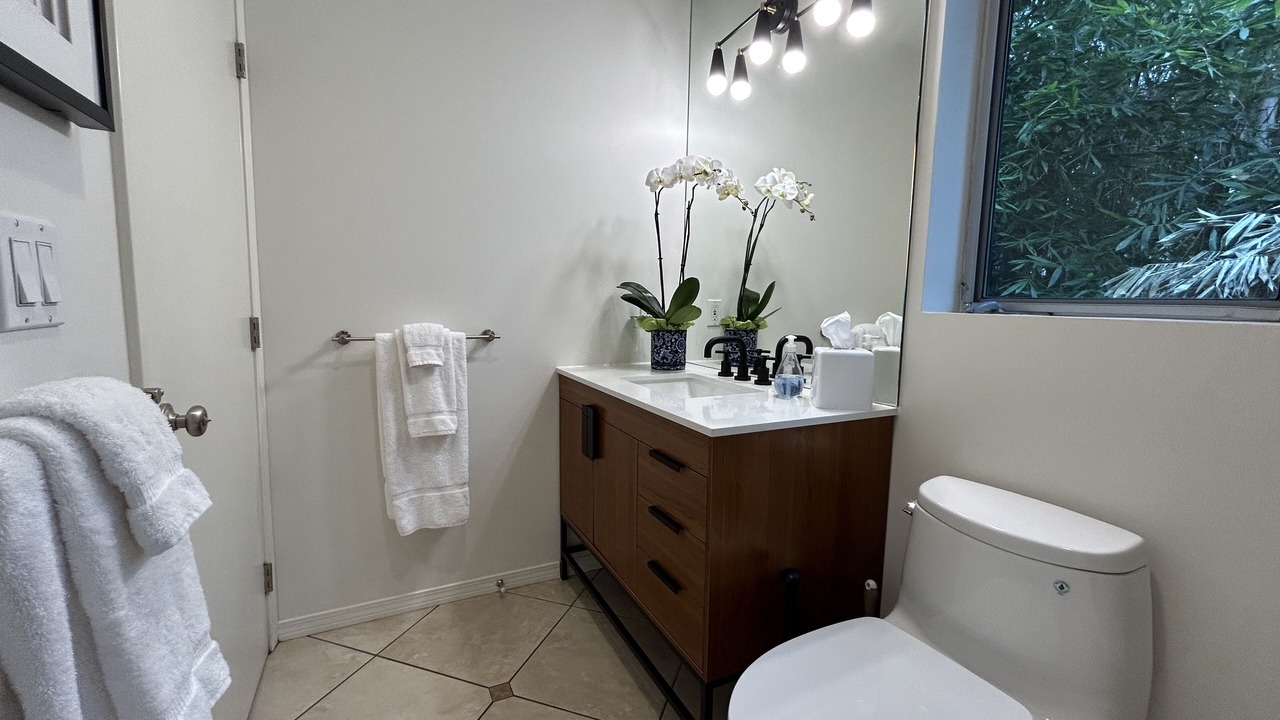 Photo of Bathroom in Sunset Park