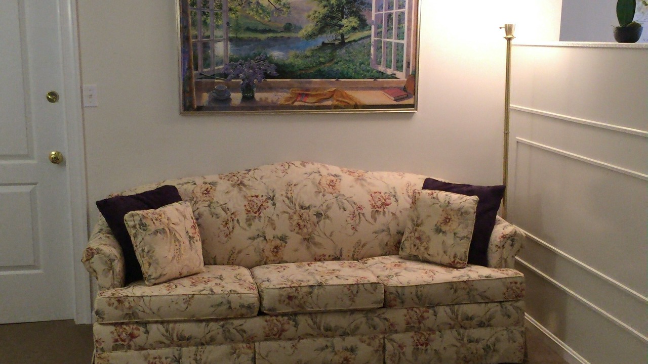 Photo of Livingroom in Bedford Hills
