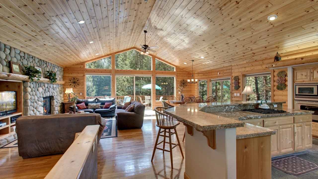 Photo of Bedroom in Christmas Valley