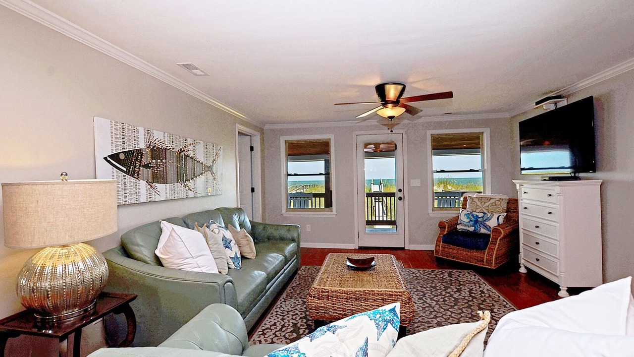 Photo of Livingroom in North Carolina Coast