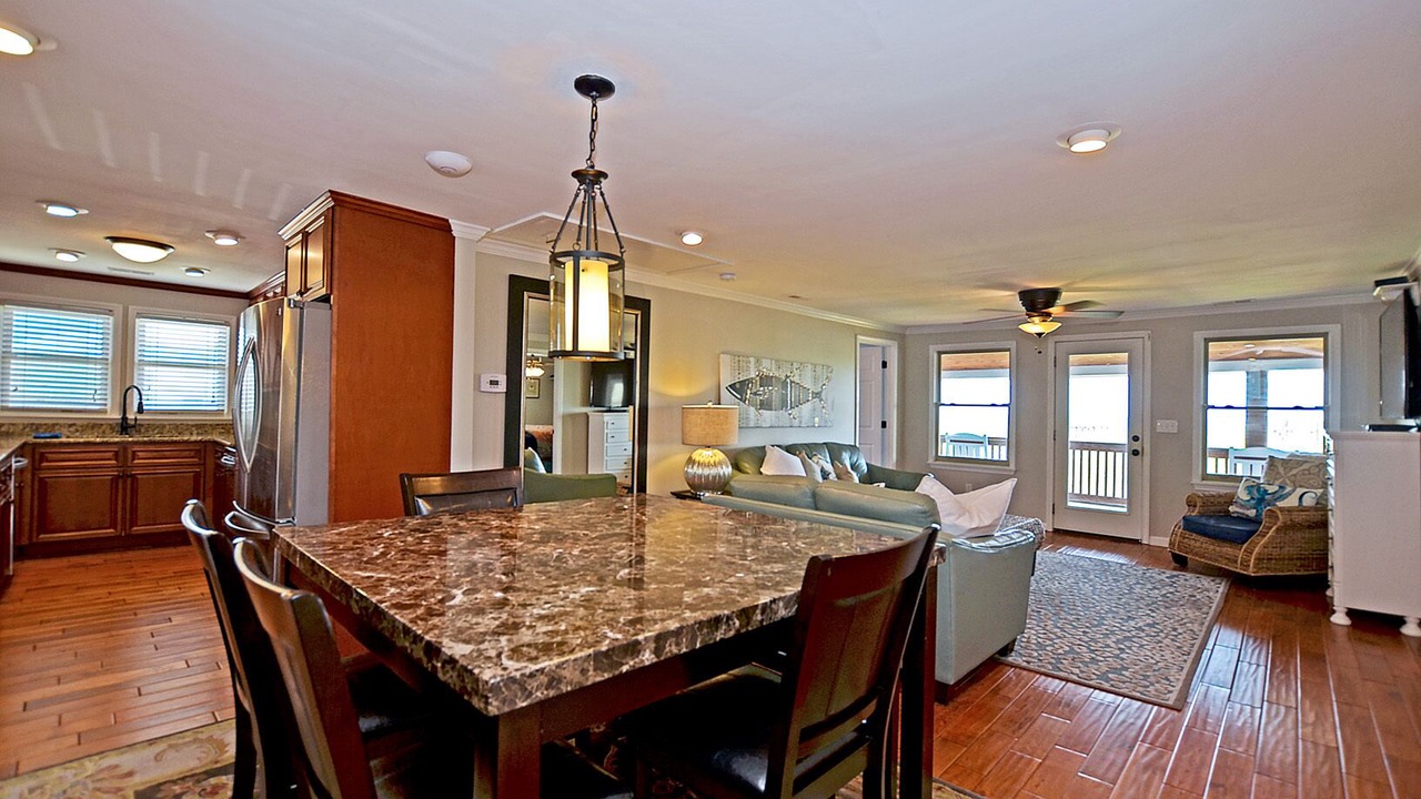 Photo of Livingroom in North Carolina Coast