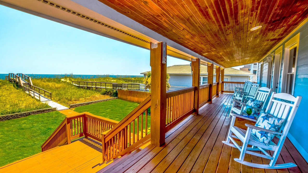 Photo of Patio Balcony in North Carolina Coast